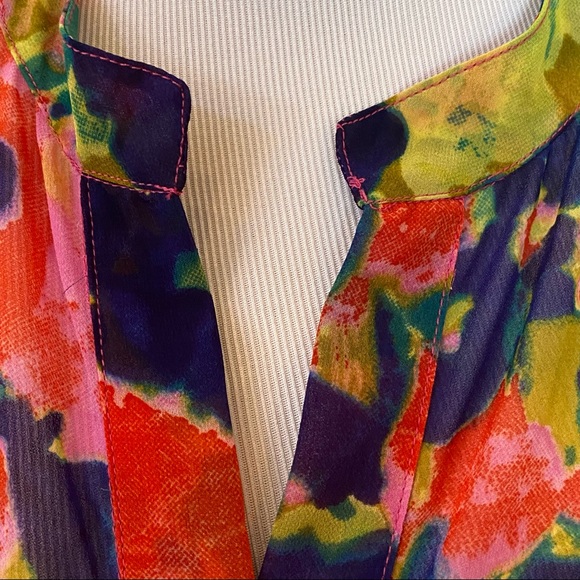 W118 by Walter Baker Floral Button Down Blouse Size Large - Picture 3 of 6